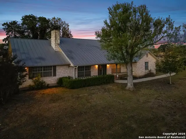 126 Boardwalk Dr, Center Point, TX 78010 - Image #2