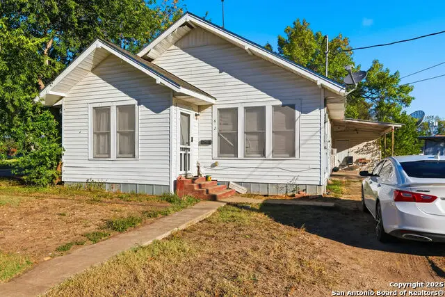 603 E Court, Seguin, TX 78155 - Image #3