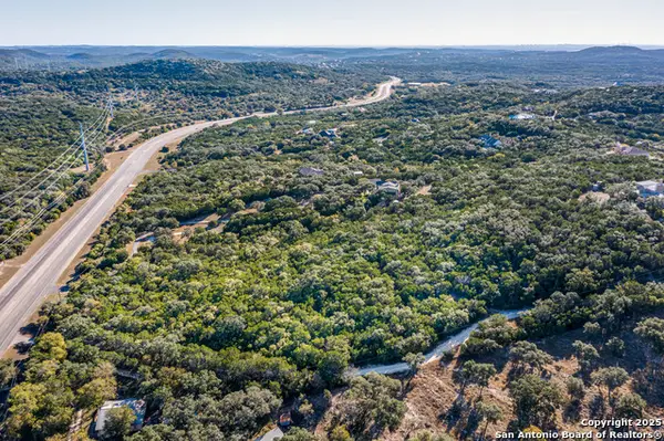 18961 Bandera, Helotes, TX 78023