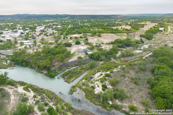 308 Hackberry St, Junction, TX 76849