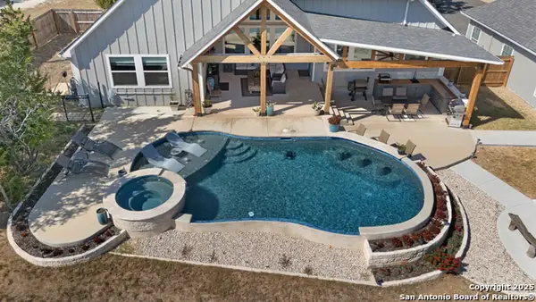 526 Stars And Stripes, Fischer, TX 78623