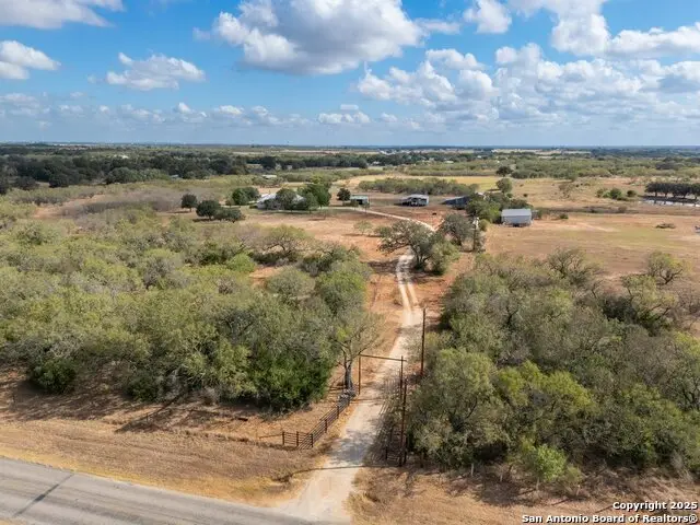 2425 Elm Creek, Seguin, TX 78155 - Image #1