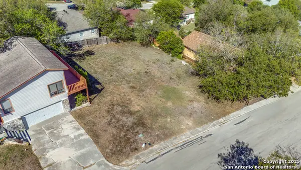 8907 Drowsey, Converse, TX 78109