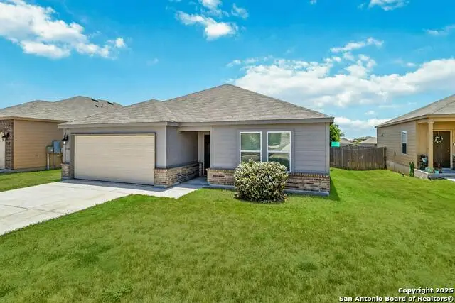 2126 Fishing Trl, San Antonio, TX 78224 - Image #2