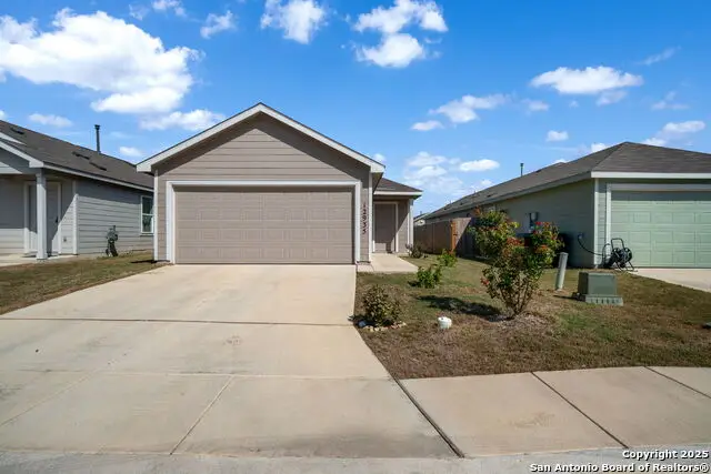 12935 Deep Eddy, Saint Hedwig, TX 78152 - Image #1