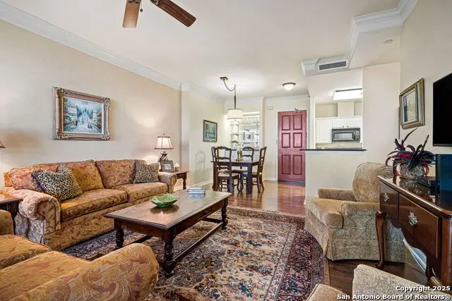 1 Towers Park Ln #810, San Antonio, TX 78209 - Image #1