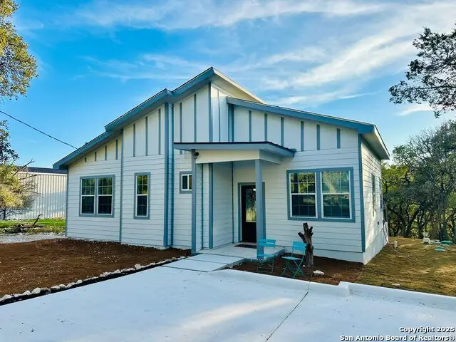 1064 Overbrook, Spring Branch, TX 78070 - Image #2