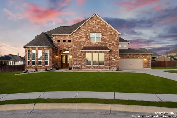 7008 Derek Ct, Schertz, TX 78154