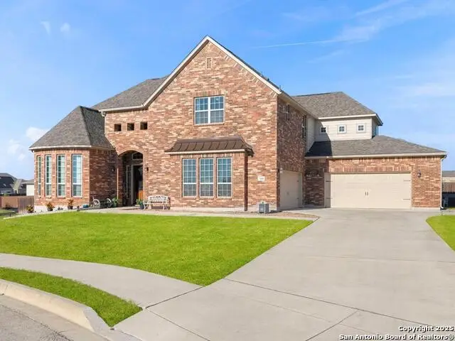 7008 Derek Ct, Schertz, TX 78154 - Image #2