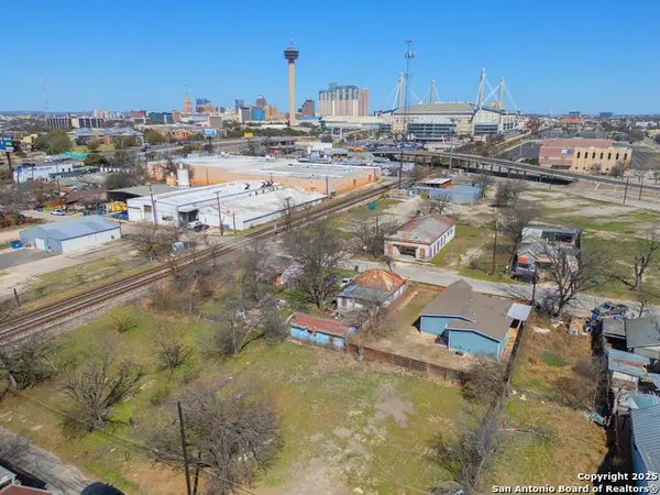 111 Cash St, San Antonio, TX 78210