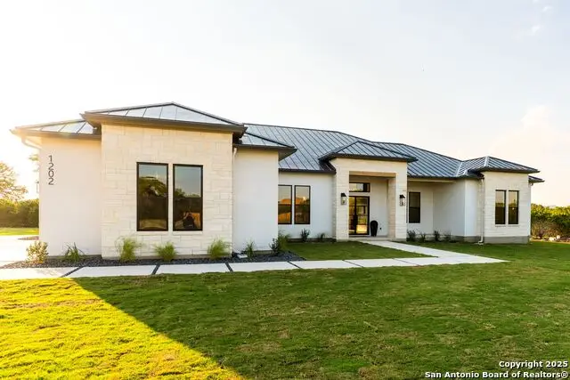 1202 Cielo Rio Dr, Pipe Creek, TX 78063 - Image #2