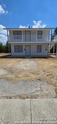 1040 Clower, San Antonio, TX 78201 - Image #2