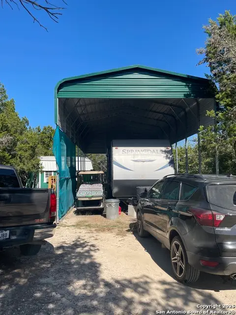 342 Park, Bandera, TX 78003