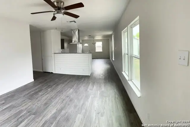 9427 Valley Ridge, San Antonio, TX 78250 - Image #2