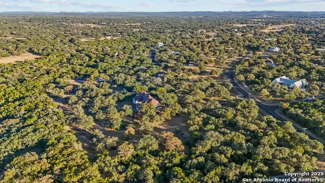 8040 Rolling Acres Trail, Fair Oaks Ranch, TX 78015 - Image #3