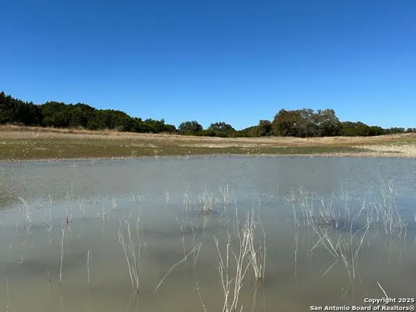 149 Tablerock Ridge, Camp Verde, TX 78010