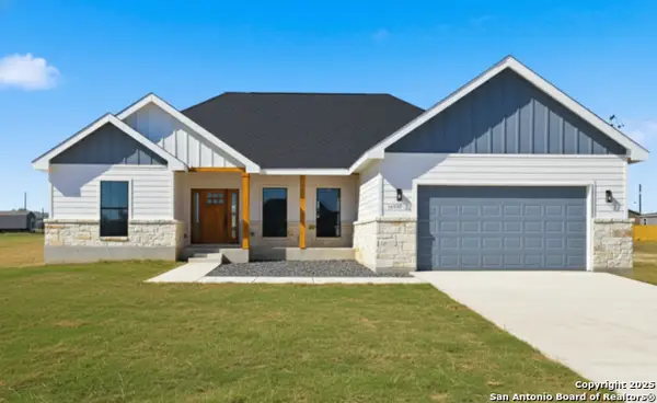 16935 Rancho Escondido, Atascosa, TX 78002