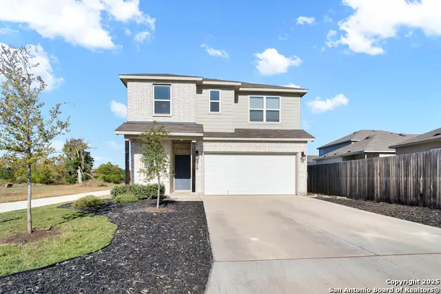 579 Jennifer, New Braunfels, TX 78130 - Image #1