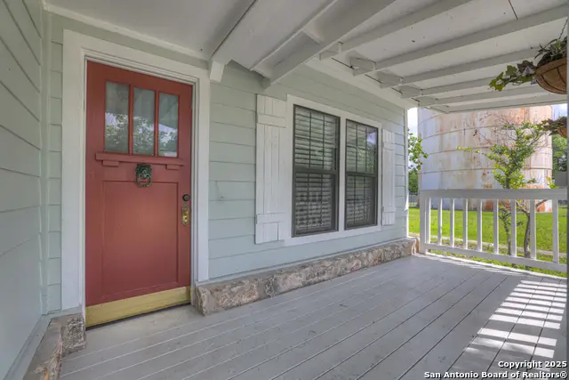 1050 W. Coll, New Braunfels, TX 78130 - Image #3