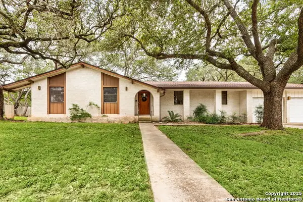 517 Oakwood, New Braunfels, TX 78130