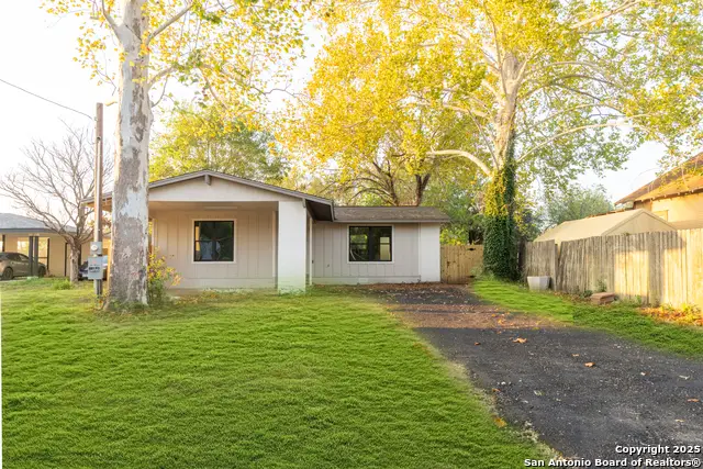 8170 6th, Somerset, TX 78069 - Image #1