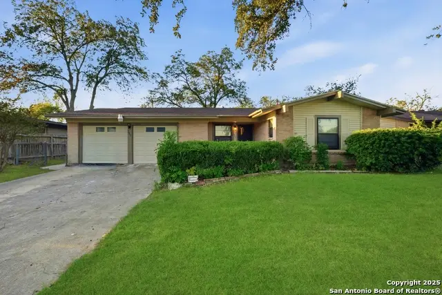 425 E Wright, Universal City, TX 78148 - Image #1