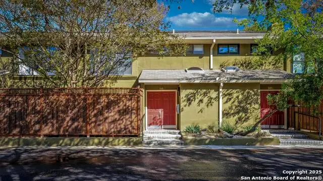 141 Terrell #141, Alamo Heights, TX 78209 - Image #2