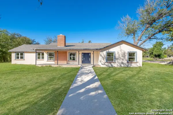 355 Fm 1796, Dhanis, TX 78850