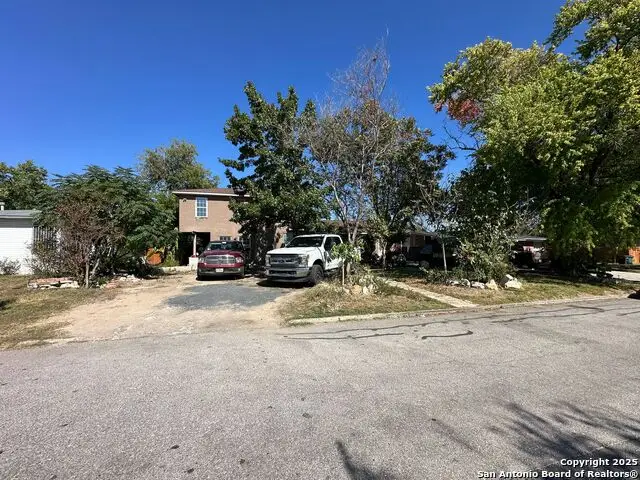 2721 W Mistletoe, San Antonio, TX 78228 - Image #1