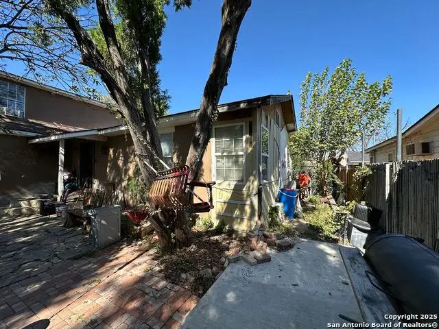 2721 W Mistletoe, San Antonio, TX 78228 - Image #2