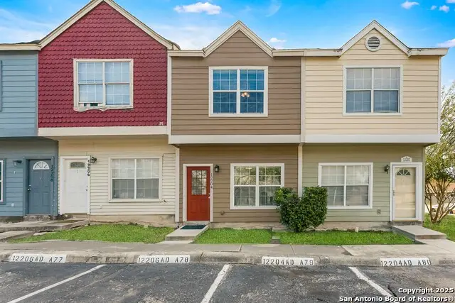 12204 Apricot Dr, San Antonio, TX 78247 - Image #2