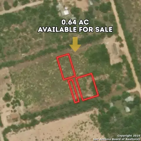 0 M Ave, Christine, TX 78012