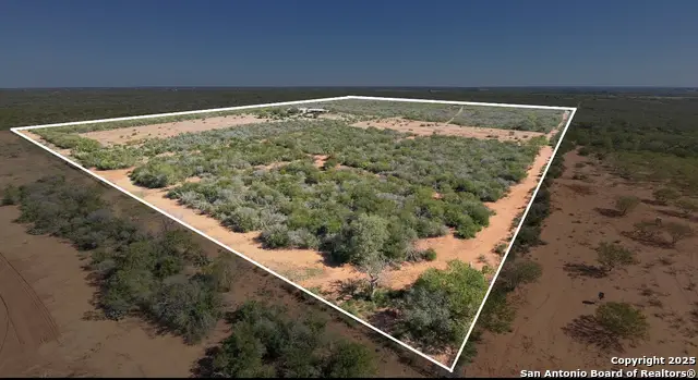 2198 Cr 653, Devine, TX 78016 - Image #1