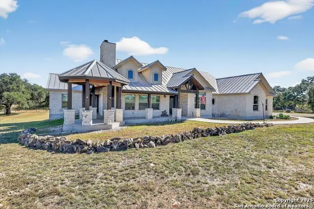 101 Lucky, Bandera, TX 78003 - Image #1