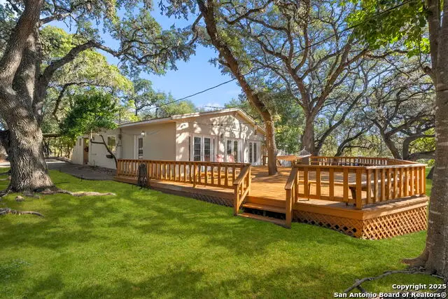 25327 Triangle, San Antonio, TX 78255 - Image #3