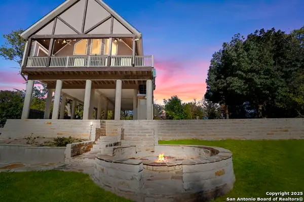 3615 Riverside Dr., Kerrville, TX 78028