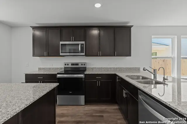 12027 Mutton Busting Drive, San Antonio, TX 78254 - Image #2