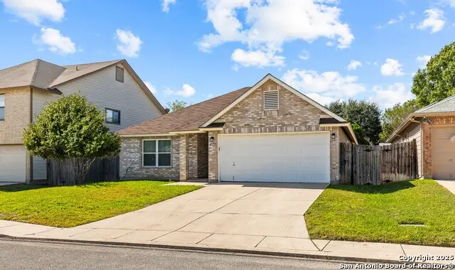 11211 Sutton Pl, San Antonio, TX 78249 - Image #3