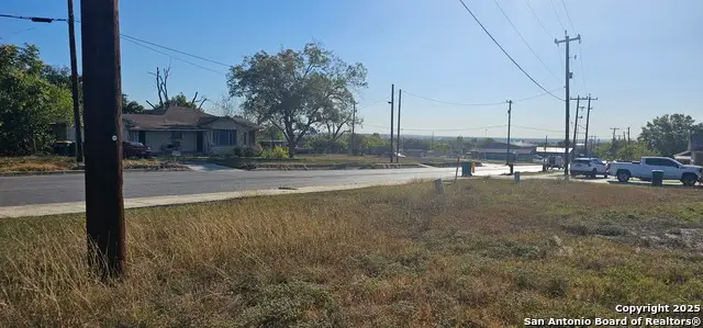 809 Toepperwein, Converse, TX 78109 - Image #3