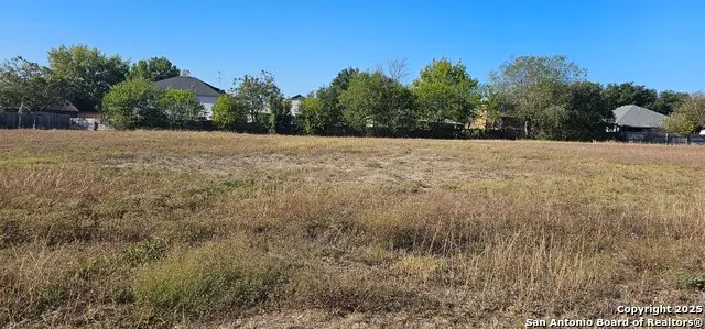 811 Toepperwein, Converse, TX 78109 - Image #1