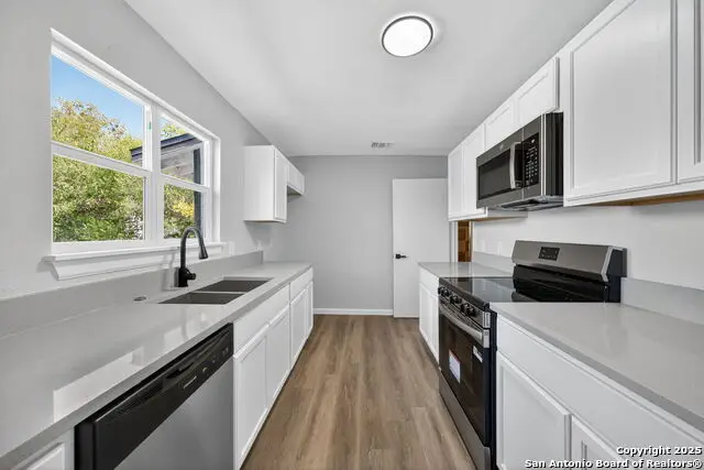 119 Oxford Dr, San Antonio, TX 78213 - Image #2