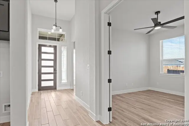 3715 Moru Oak Drive, Seguin, TX 78155 - Image #3