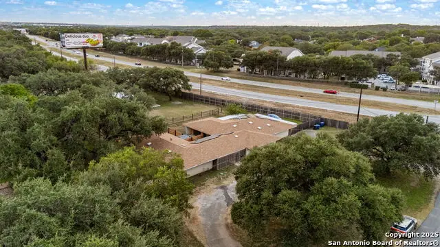8390 N Verde, San Antonio, TX 78240 - Image #2