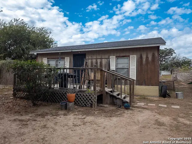 343 Bocawood Dr, Poteet, TX 78065 - Image #2