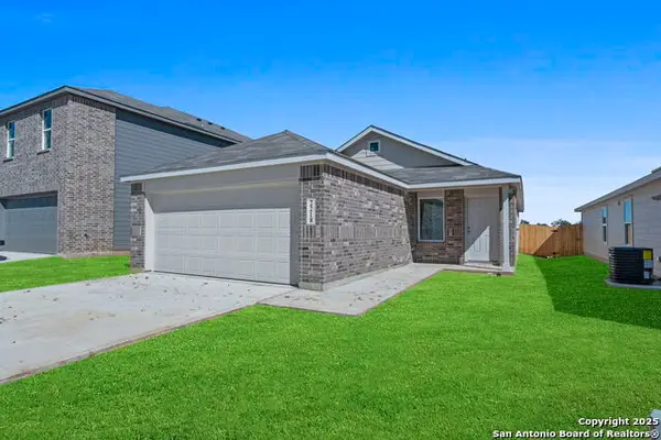 2218 Collins Alley, Converse, TX 78109