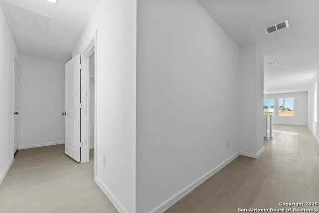 2218 Collins Aly, Converse, TX 78109 - Image #2