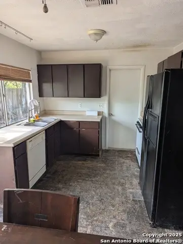 7146 Glen Grove, San Antonio, TX 78239 - Image #3