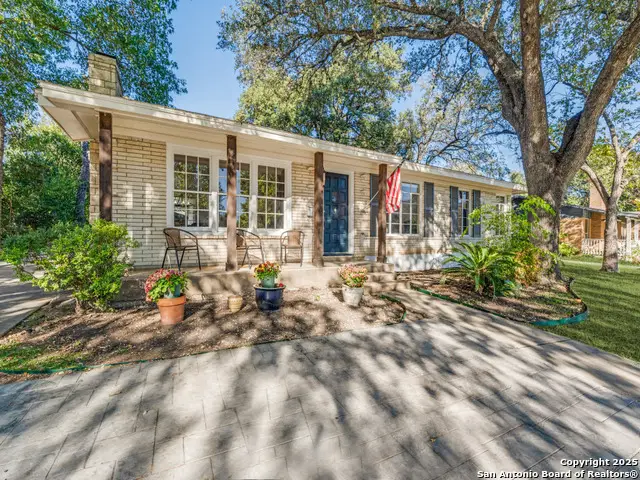 1237 Wiltshire, Terrell Hills, TX 78209 - Image #2