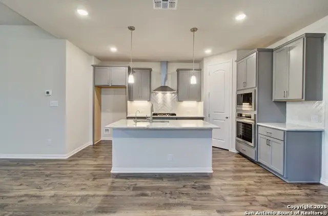 1307 Red Fox, New Braunfels, TX 78132 - #2