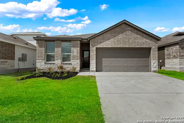 1221 Twisted Creek, New Braunfels, TX 78130 - Image #1